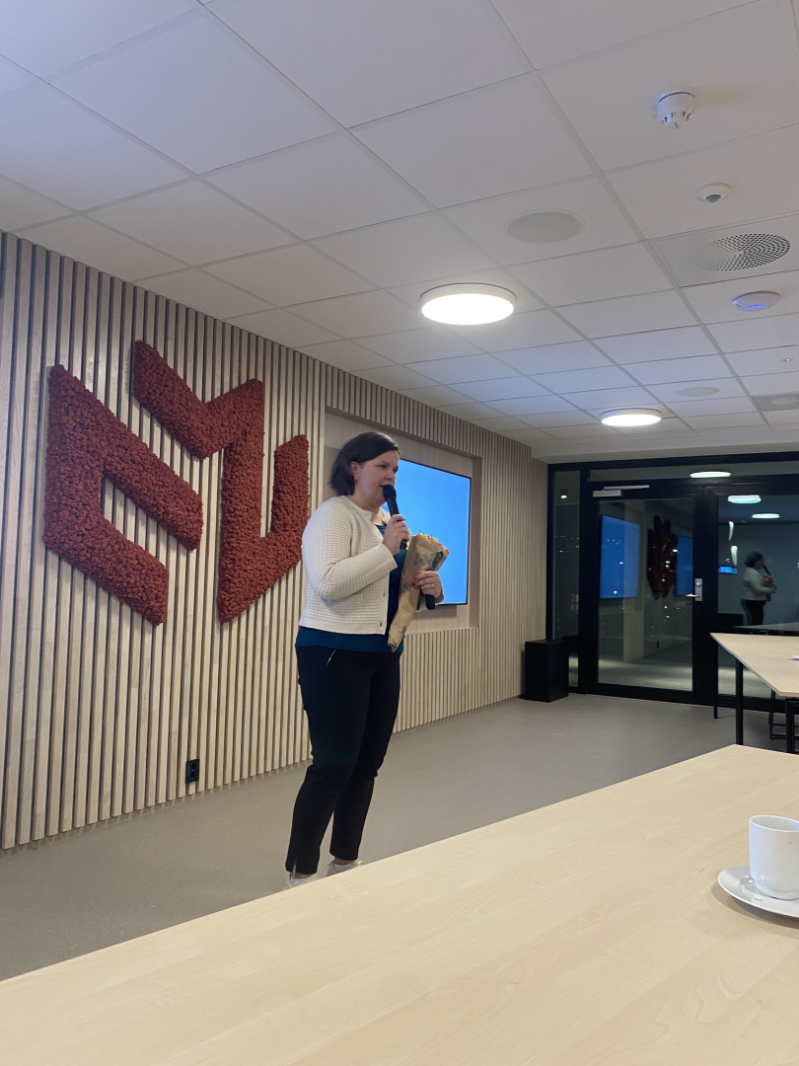 UNNGÅ SVINDEL